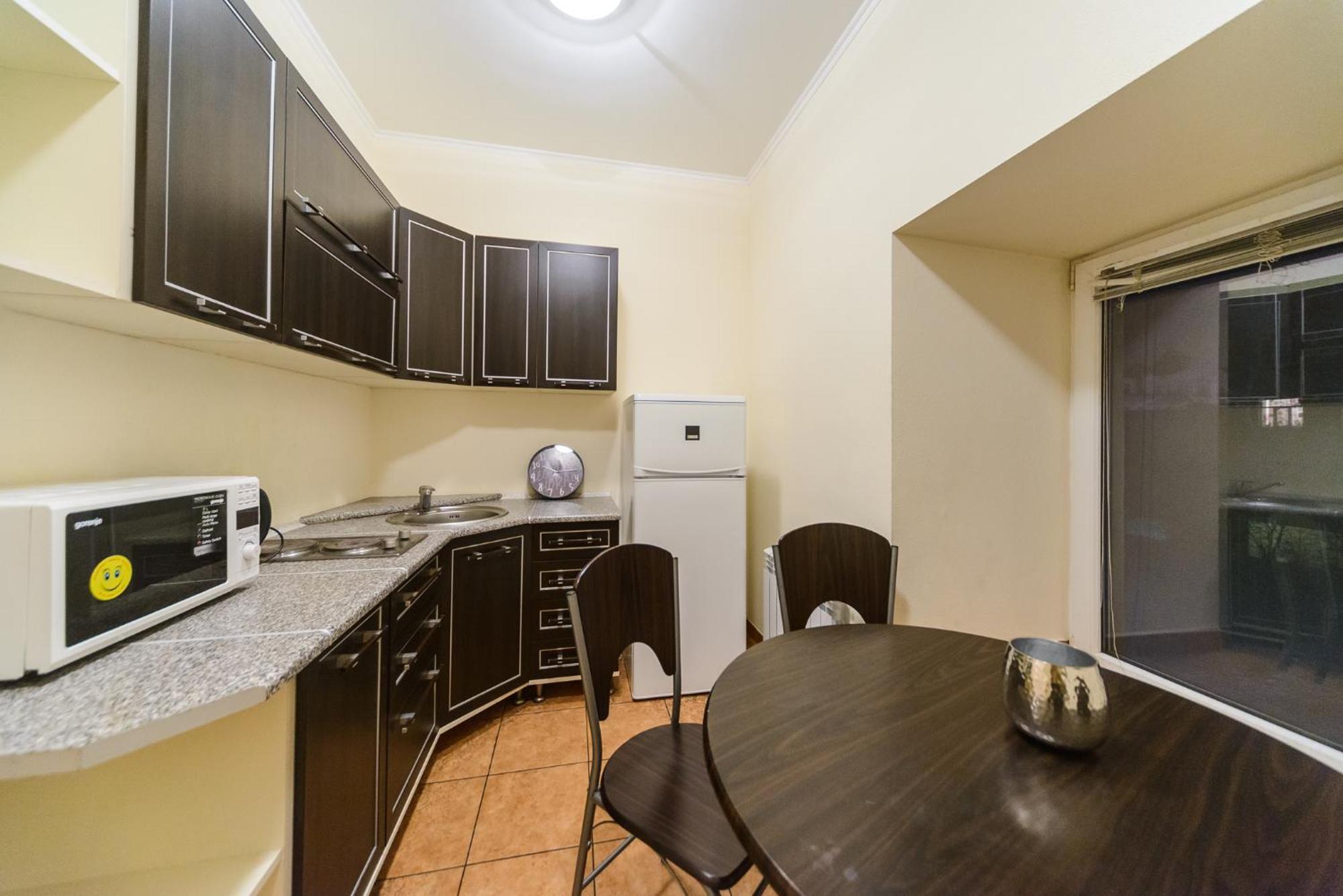 Apartment At Malaya Zhytomyrska 5 基輔 外观 照片