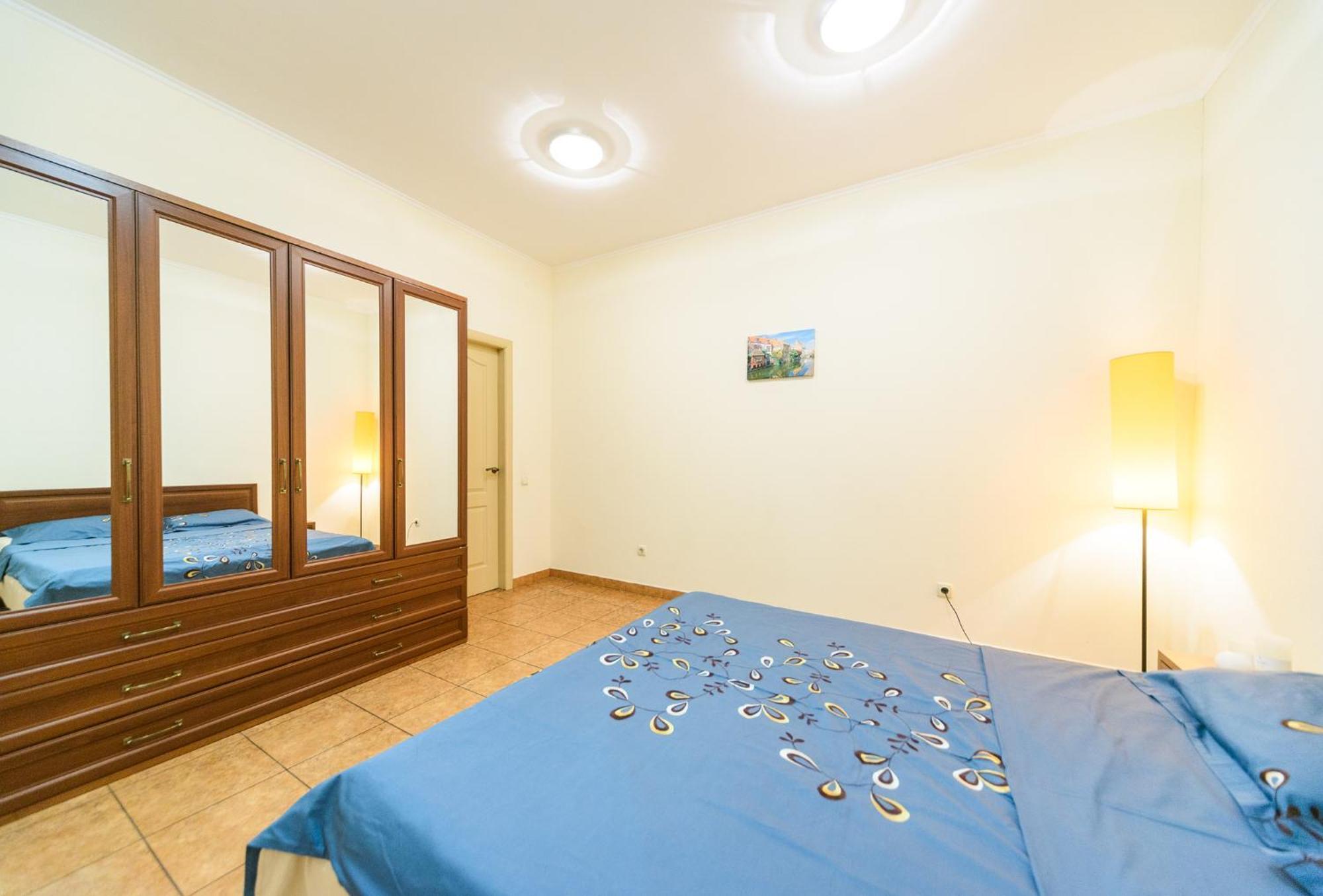 Apartment At Malaya Zhytomyrska 5 基輔 外观 照片